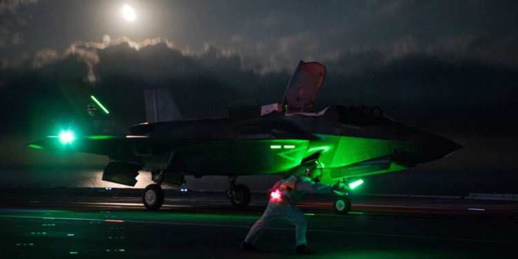 F-35B: Η κατάσταση του βρετανικού στόλου stealth μαχητικών αεροσκαφών πέμπτης γενιάς