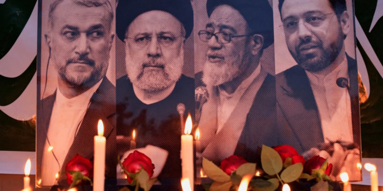 Ιράν: Ξεκίνησαν στην Ταμπρίζ οι τελετές προς τιμή του Ραϊσί που σκοτώθηκε στην συντριβή του Bell 212