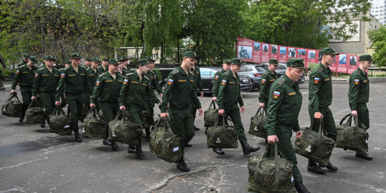 Ρωσία: Ο στρατός καταστρέφει την ουκρανική πόλη Βοβτσάνκ – «Δεν σχεδιάζουμε την κατάληψη του Χαρκόβου» είπε ο Πούτιν