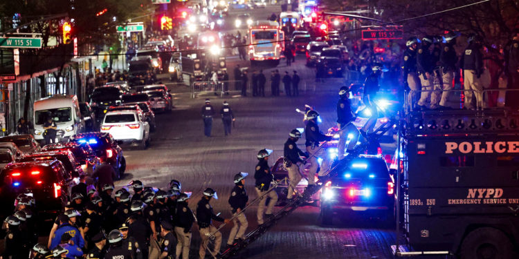 Κολούμπια - αστυνομία - διαδηλωτές