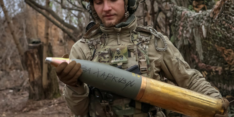 Ζελένσκι: Η απόκρουση της ρωσικής επίθεσης κοντά στο Χάρκοβο «πρώτη προτεραιότητα» του ουκρανικού στρατού αυτή τη στιγμή