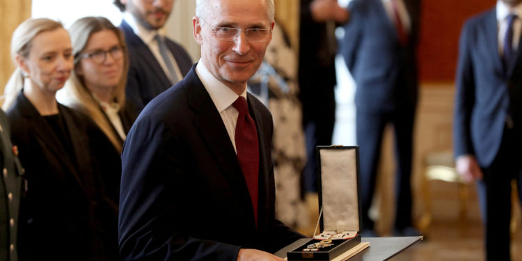 Στόλτενμπεργκ - Ουκρανία