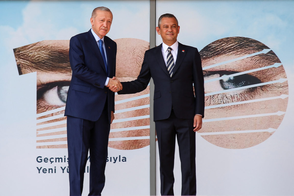 Οζγκιύρ οζέλ - Τουρκία