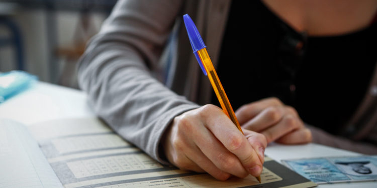 Πανελλαδικές - βαθμολογίες