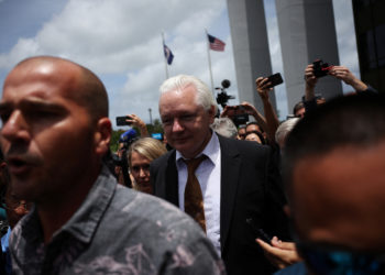 Τζούλιαν Ασάνζ