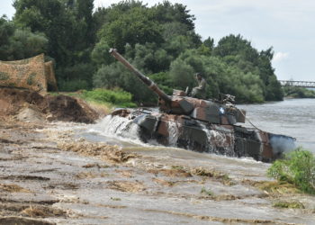 ΤΑΜΣ ΓΡΑΝΙΚΟΣ