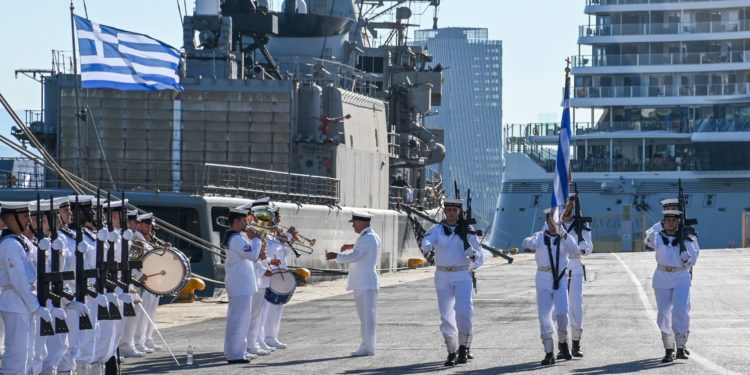 Πολεμικό Ναυτικό: Έναρξη Θερινού Εκπαιδευτικού Πλου της Σχολής Ναυτικών Δοκιμών παρουσία Α/ΓΕΝ Κατάρα [pics]