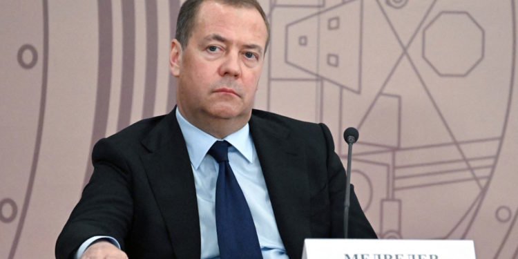 Μεντβέντεφ: Casus belli η ένταξη της Ουκρανίας στο NATO – Η σύνεση των Συμμάχων μπορεί να αποτρέψει παγκόσμια καταστροφή