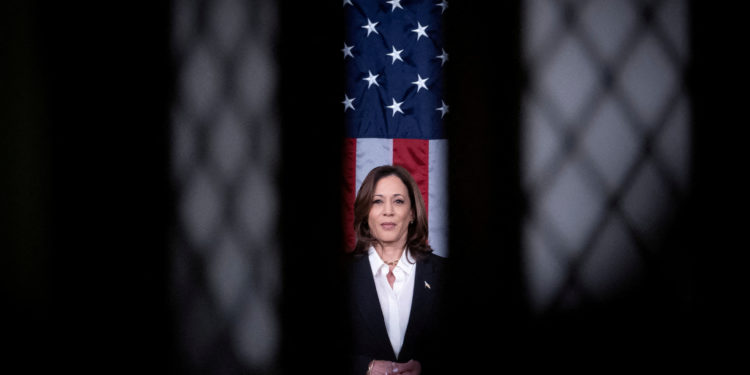 ΗΠΑ: Η Κάμαλα Χάρις ανακοίνωσε την υποψηφιότητά της για το χρίσμα των Δημοκρατικών