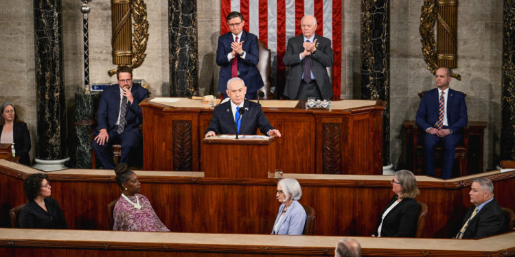 Νετανιάχου στο Κογκρέσο: «Την ημέρα που θα νικήσουμε τη Χαμάς, μια νέα Γάζα θα μπορεί να δημιουργηθεί»