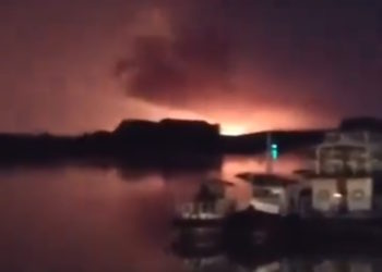 Ρουμανία: Η ΝΑΤΟϊκή χώρα αναζητά θραύσματα από ρωσικό drone ύστερα από εκρήξεις στο έδαφός της [vid]