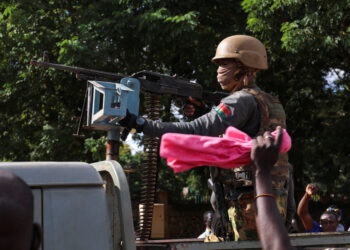 Medvedi: Ρώσοι μισθοφόροι εγκαταλείπουν την Μπουρκίνα Φάσο για να πολεμήσουν στο Κουρσκ