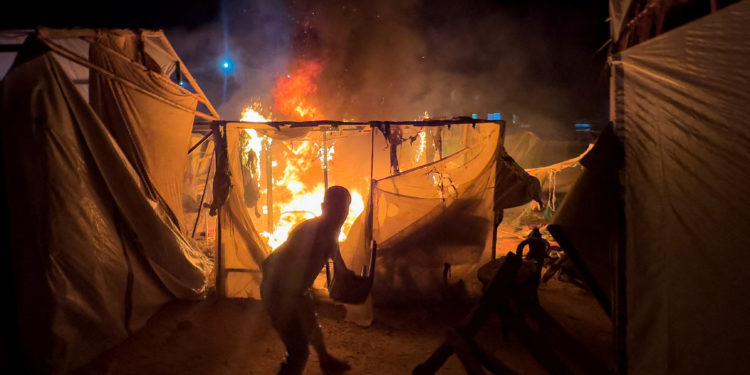 Γάζα: Φονικό χτύπημα του Ισραήλ σε νοσοκομειακό συγκρότημα