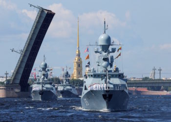 IRGC: «Μαμούθ» το εξοπλιστικό πακέτο των Φρουρών της Επανάστασης του Ιράν με 2.654 στρατιωτικά συστήματα [pics, vids]