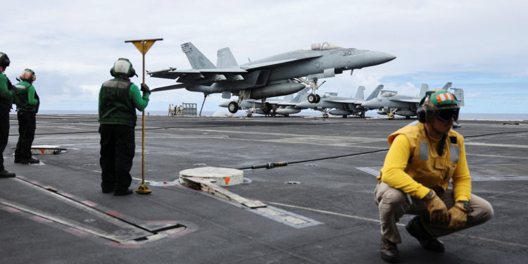 ΗΠΑ: Προτιμούμε τη διπλωματική αποκλιμάκωση στη Μέση Ανατολή, αλλά προετοιμαζόμαστε «για κάθε ενδεχόμενο»