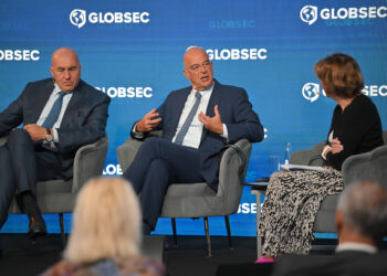 Νίκος Δένδιας