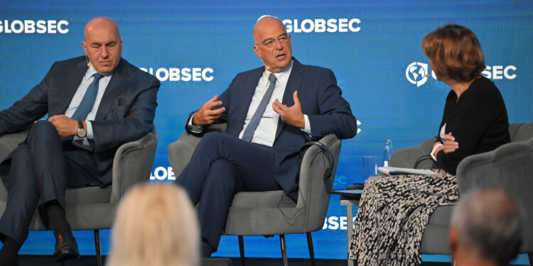 Νίκος Δένδιας