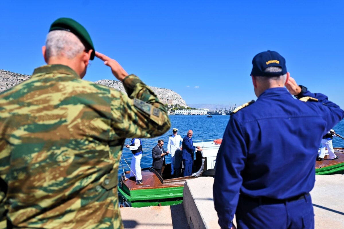 ΠΟΕΣ - κρίσεις