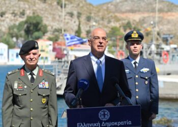 Δένδιας - Καστελόριζο