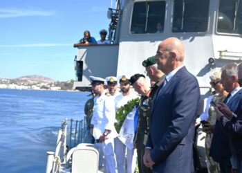 Δένδιας από τη Λέρο: «Τα Δωδεκάνησα έχουν δικαίωμα σε υφαλοκρηπίδα, ΑΟΖ και χωρικά ύδατα έως 12 μίλια»