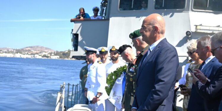 Δένδιας από τη Λέρο: «Τα Δωδεκάνησα έχουν δικαίωμα σε υφαλοκρηπίδα, ΑΟΖ και χωρικά ύδατα έως 12 μίλια»