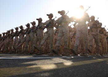 Φρουροί της Επανάστασης του Ιράν: Τέλος η χρήση συσκευών επικοινωνίας – Ελέγχονται μέχρι και τραπεζικοί λογαριασμοί