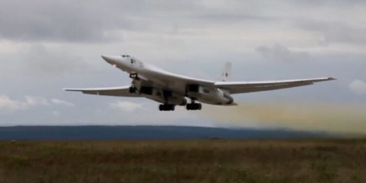 Tu-160