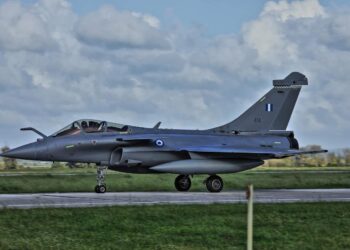 Rafale στο ελληνικό «Top Gun»: Το Σχολείο Όπλων Τακτικής υποδέχεται τα πρώτα «Γεράκια» της ΠΑ
