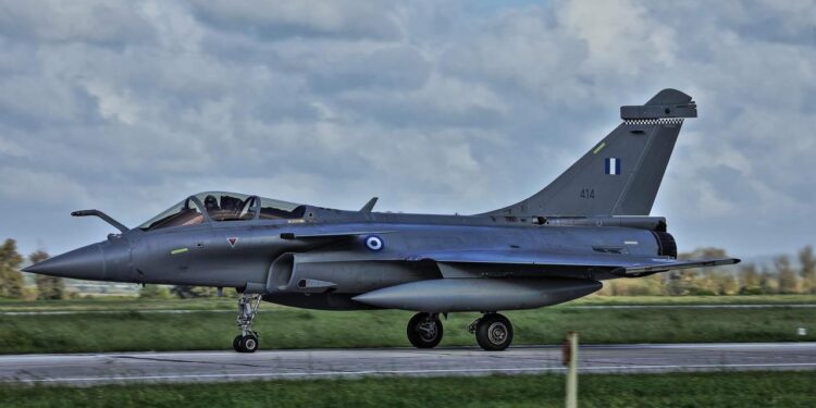 Rafale στο ελληνικό «Top Gun»: Το Σχολείο Όπλων Τακτικής υποδέχεται τα πρώτα «Γεράκια» της ΠΑ