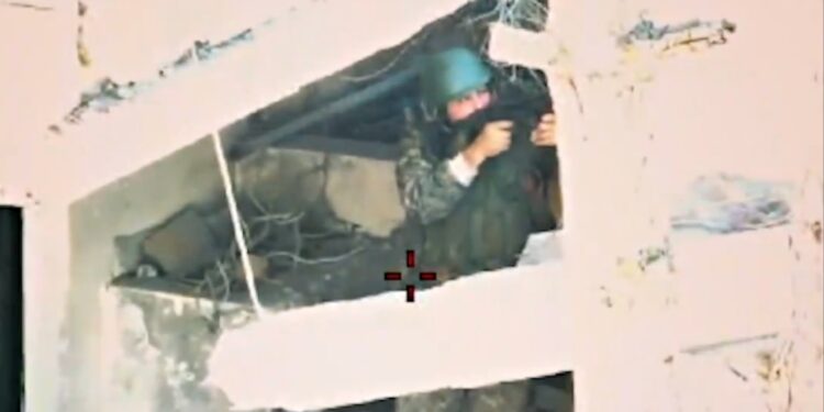 IDF: Σφοδρές συγκρούσεις στο νότιο Λίβανο με την ελίτ μονάδα της Χεζμπολάχ [vids]