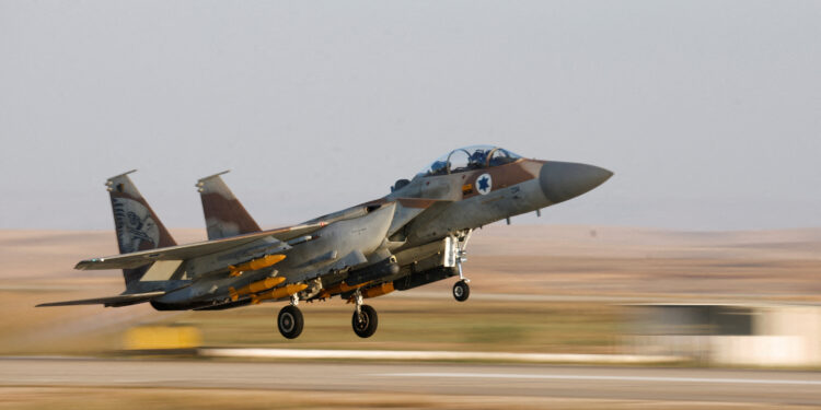 Τραμπ και Νετανιάχου είχαν «φιλική και εγκάρδια» συνομιλία για την ιρανική απειλή ενώ βομβαρδιζόταν ο Λίβανος