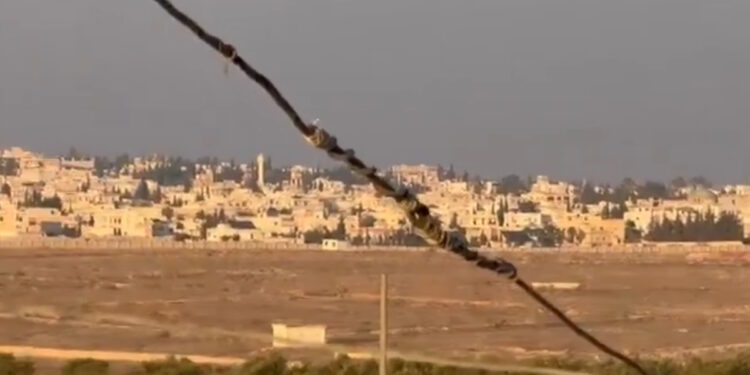 Χαλέπι: Η Ρωσία βομβαρδίζει θέσεις τζιχαντιστών και ζητά από το καθεστώς Άσαντ «να ανακτήσει τον έλεγχο της κατάστασης»