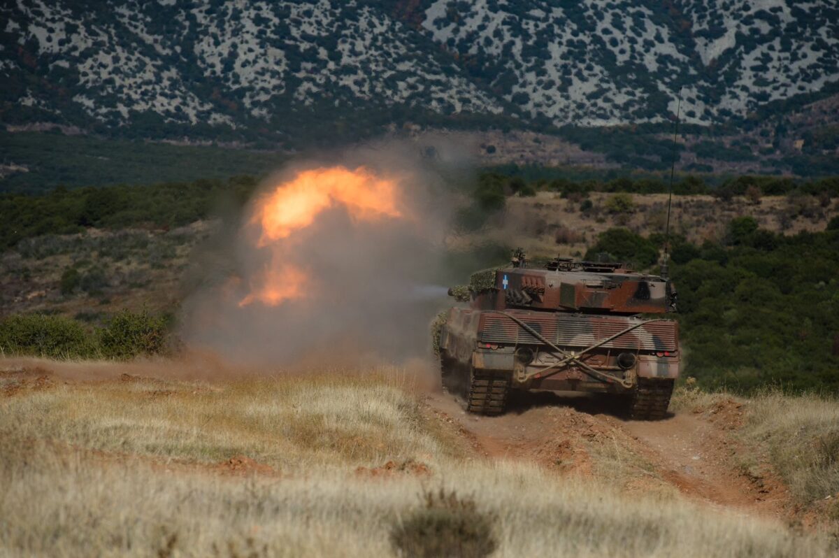 εξοπλιστικά προγράμματα