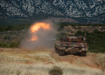 εξοπλιστικά προγράμματα