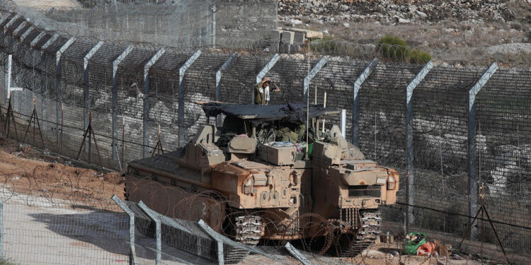 «Άρματα μάχης του Ισραήλ προωθήθηκαν στα Υψίπεδα του Γκολάν προς την Δαμασκό» λέει το Reuters – Διαψεύδουν οι IDF  [pics]