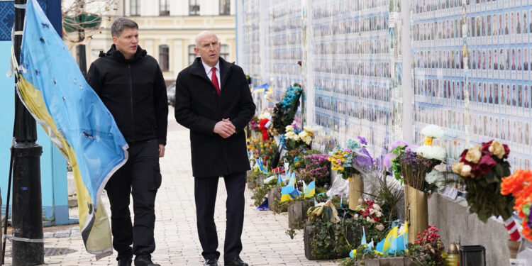 Βρετανία: Drones, USV και πυρομαχικά στη νέα στρατιωτική βοήθεια αξίας 225 εκατ. λιρών