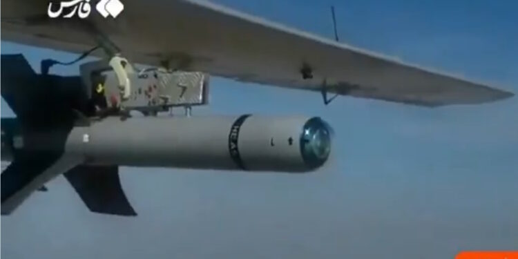 Ιράν: Η χώρα εκτόξευσε  πυραύλους Ghaem και Almas εξοπλισμένους με τεχνητή νοημοσύνη [pics, vids]