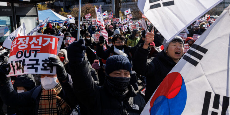 Νότια Κορέα: Ο επικεφαλής ασφαλείας του Γιουν Σοκ-γελ καλεί να αποφευχθεί «αιματοχυσία»