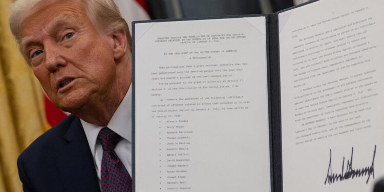 Τραμπ - εισβολή στο Καπιτώλιο