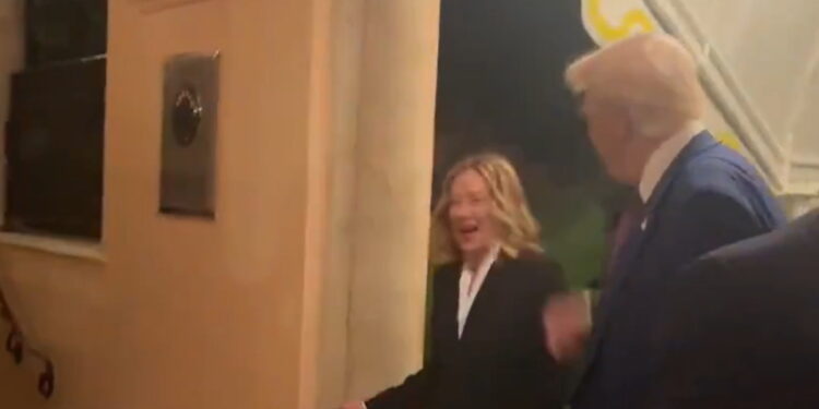 Μελόνι - Τραμπ