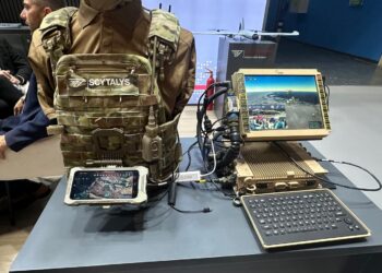 IDEX - Σύγχρονος μαχητής