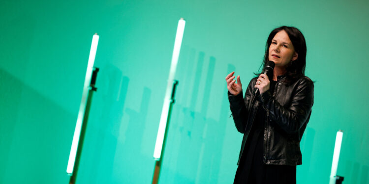 Αναλένα Μπέρμποκ