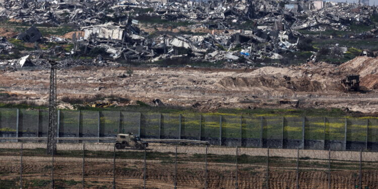 Ισραήλ: Το σχέδιο Τραμπ για τον εκτοπισμό των κατοίκων της Γάζας «παίρνει μορφή»