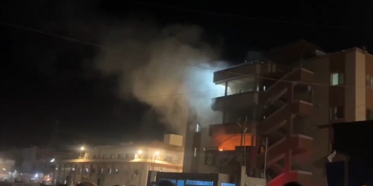 Χαν Γιούνις: Στέλεχος της Χαμάς ο στόχος Ισραηλινού βομβαρδισμού στο νοσοκομείο Νάσερ