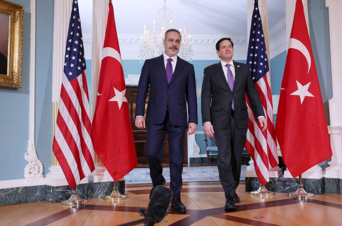 Ρούμπιο - Φιντάν