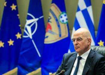 Δένδιας - Ένοπλες Δυνάμεις