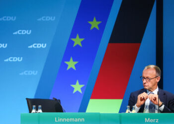 Γιόχαν Βάντεπουλ: Ενας σφοδρός επικριτής του Πούτιν επικεφαλής της γερμανικής διπλωματίας