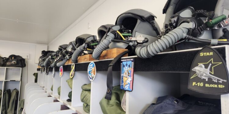 Ramstein Flag 25: Ο αρχηγός ΓΕΑ Δημοσθένης Γρηγοριάδης στην Ημέρα Διακεκριμένων Επισκεπτών της άσκησης [pics]