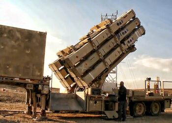 εξοπλιστικό πρόγραμμα