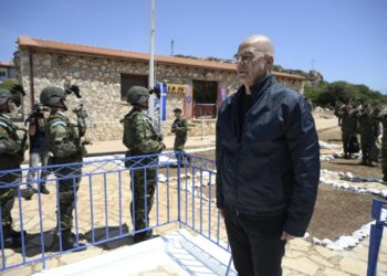 Δένδιας - Καστελόριζο